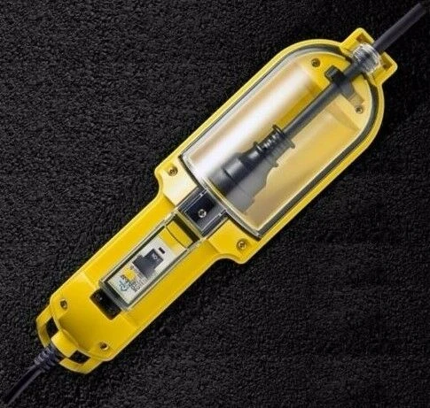 POD 15AMP - 10AMP 240V CARAVAN POWER ADAPTER WITH RCD PROTECTION 500-04520 Coast 2 POD 15AMP - 10AMP 240V CARAVAN POWER ADAPTER WITH RCD PROTECTION 500-04520 Coast - Image 2